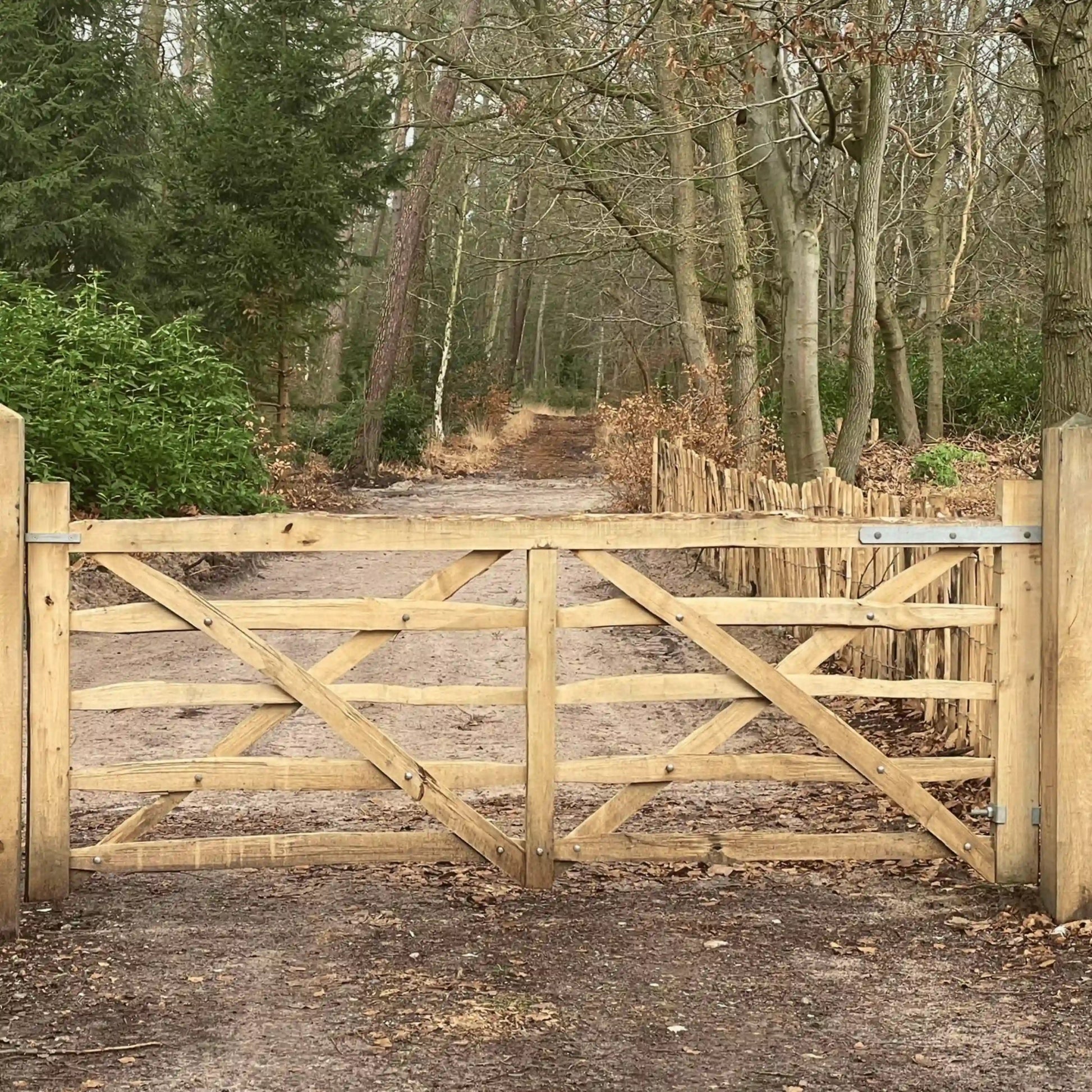 Cleft & Field Poorten - Natuurhout