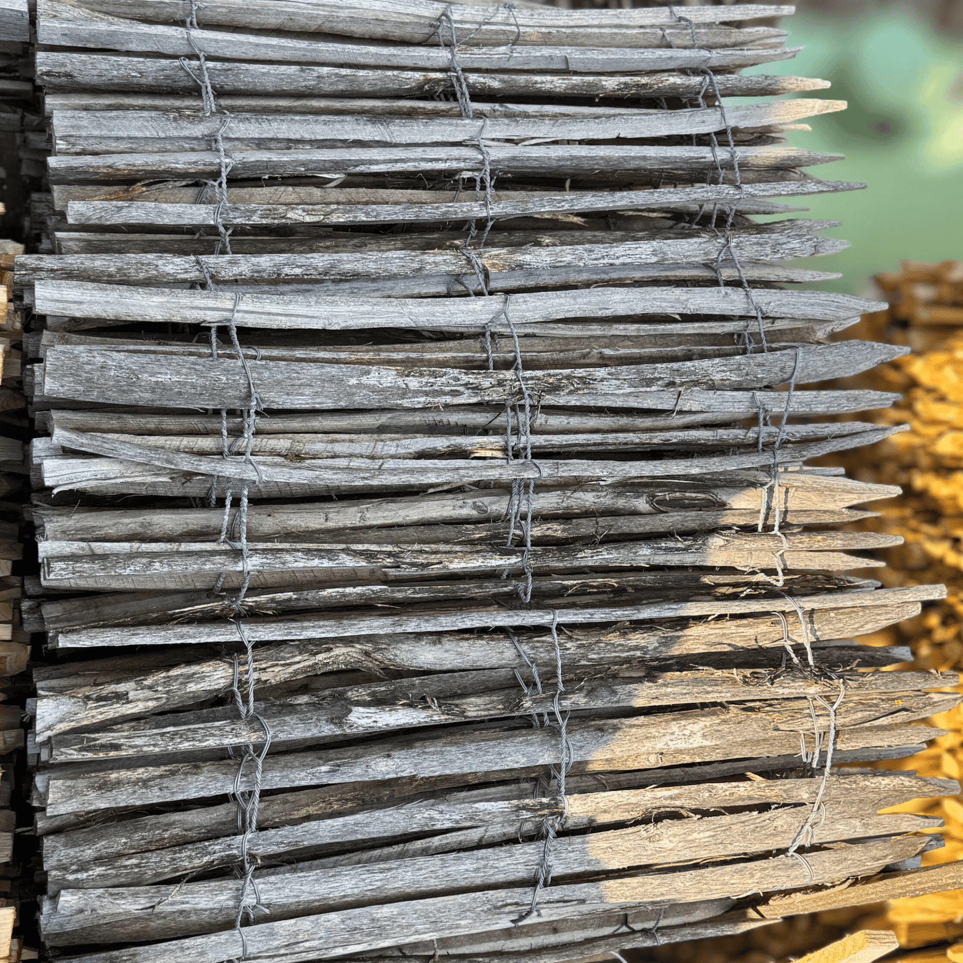 Robinia Hekwerk - 1.00m hoog (7/9cm) - Natuurhout